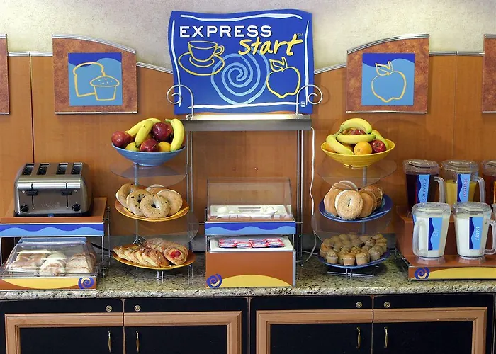 Hotel Express And Worth/i-20 3*