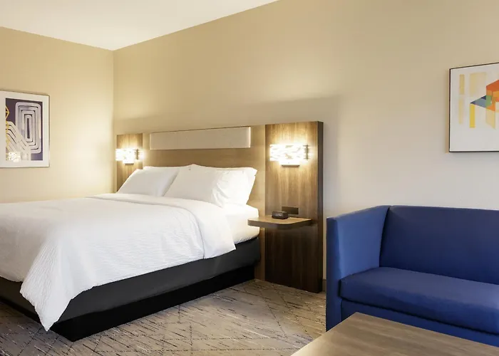 Express And Worth/i-20 Hotel 3*