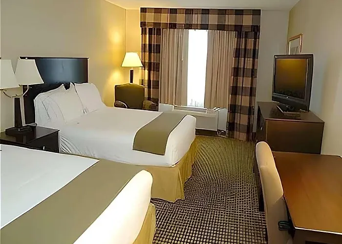 Express And Worth/i-20 Hotel 3*