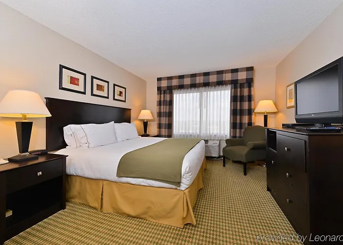 Hotel Express And Worth/i-20 3*